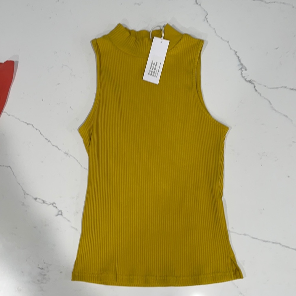 Mock neck tank. Color: Mustard. Size: UK10 (~US6)